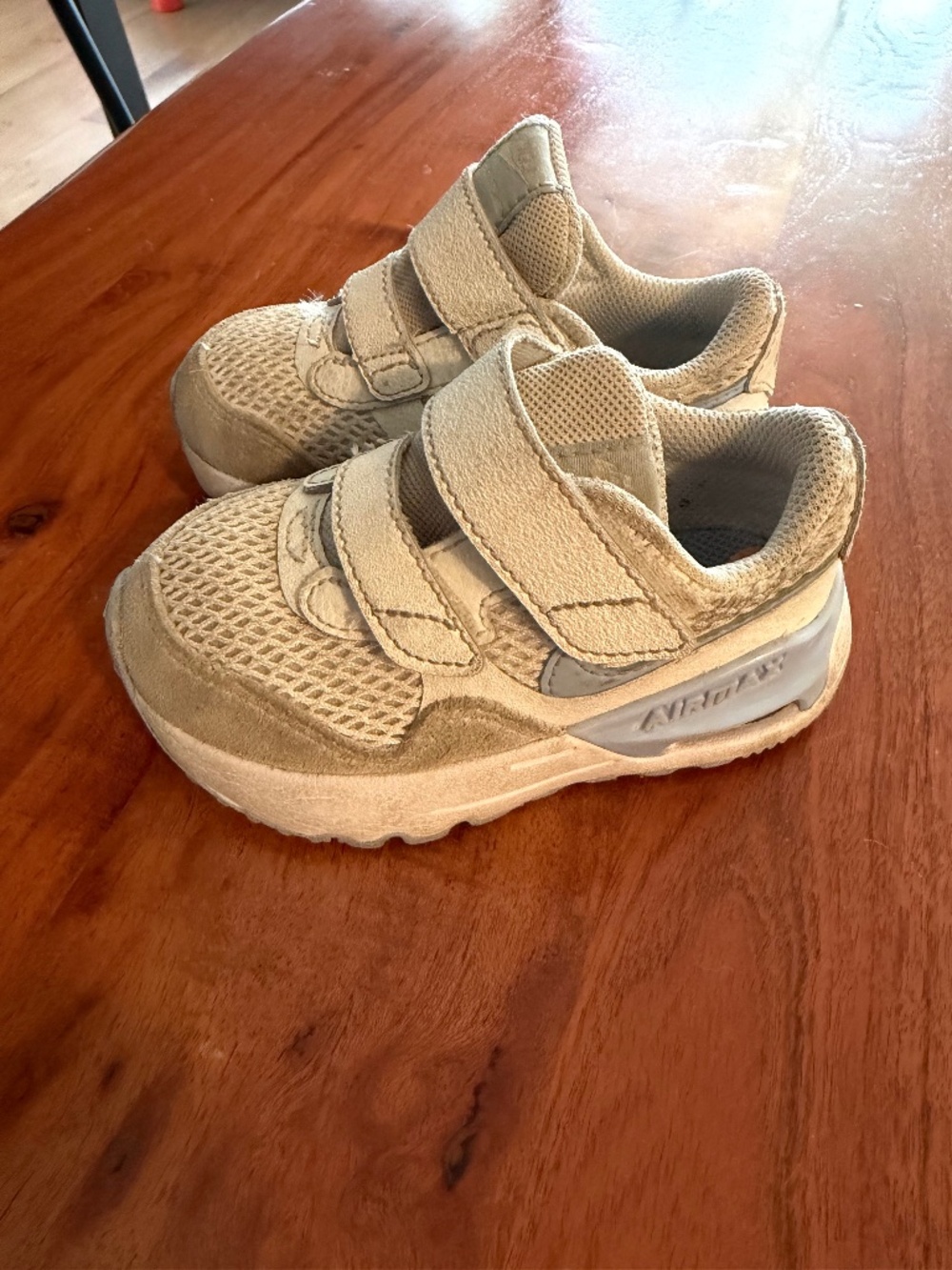 6C Toddler Nike Airmax
